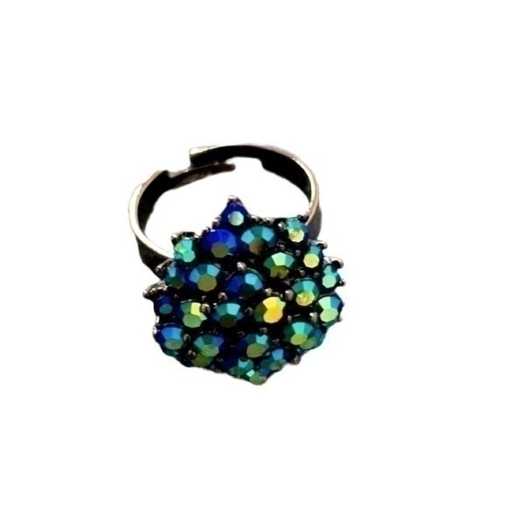 Rhinestone Ring - Picture 3 of 4